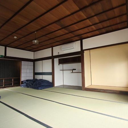 Onomichi Guest House Miharashi-Tei Esterno foto